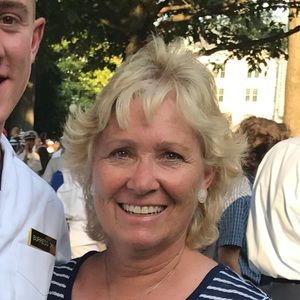 Meet your Posher, Lynn